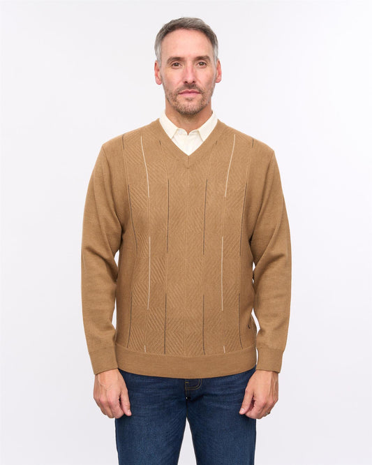 G57M01 Mens Pattern Front Knit V Neck Sweater Gabicci Heritage - CARAMEL