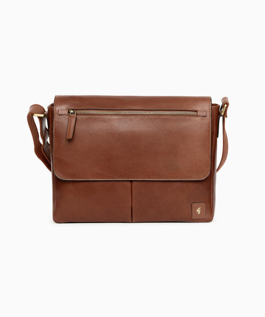 AGABB04 Leather Blake Messenger Bag CHESTNUT