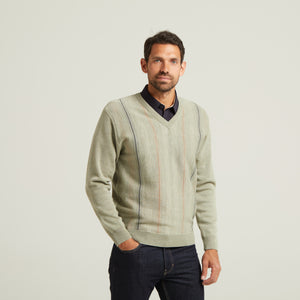 G52M05 Mens Long Sleeve Knitted Vee Neck Sweater Gabicci Classic - SAGE