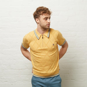 V54GM08 Mens Moore Short Sleeve Zip Neck Knitted Polo Gabicci Vintage - PINEAPPLE