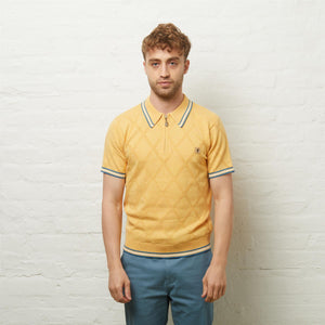 V54GM08 Mens Moore Short Sleeve Zip Neck Knitted Polo Gabicci Vintage - PINEAPPLE